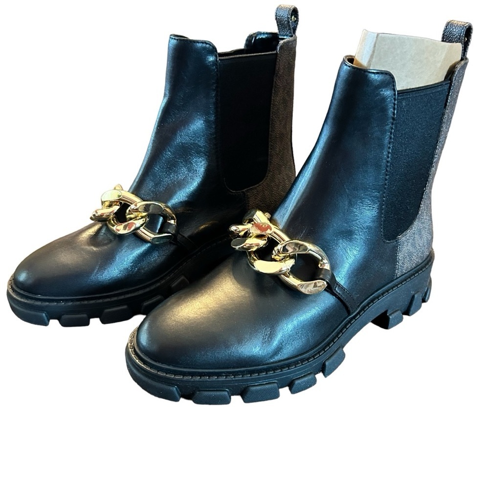 MICHAEL MICHAEL KORS Women's Scarlett Lug Sole Chain Chelsea Booties Size 5.5 - Picture 7 of 12
